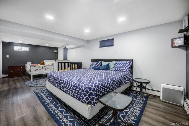 1031 Theodora Street, Franklin Square, NY 11010