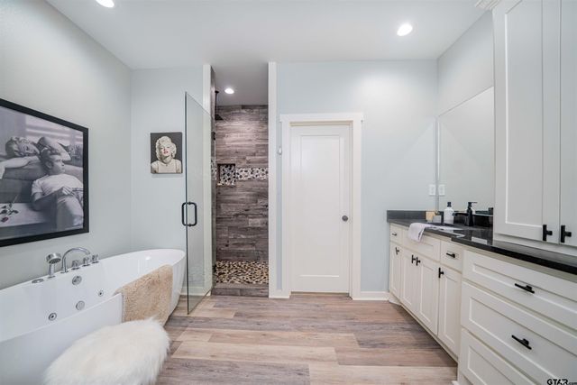 7635 N US Highway 271, Mount Pleasant, TX 75455