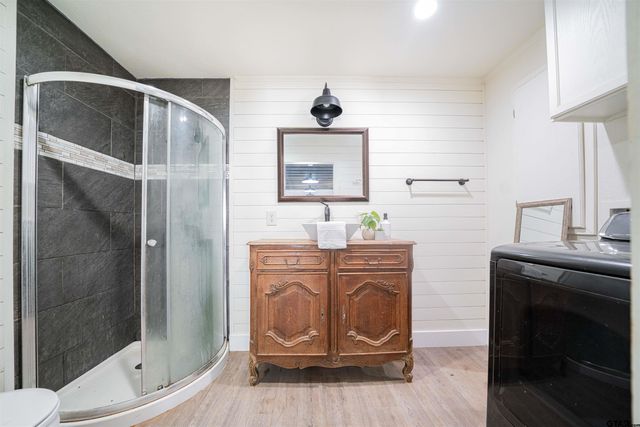 7635 N US Highway 271, Mount Pleasant, TX 75455