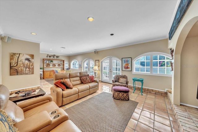 6212 BAYSHORE BOULEVARD K, Tampa, FL 33611