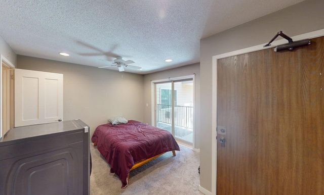 2020 Ridge Drive 16, Saint Louis Park, MN 55416