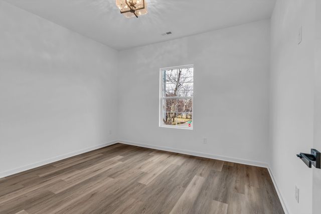 413 Cumberland Ave, Madison, TN 37115