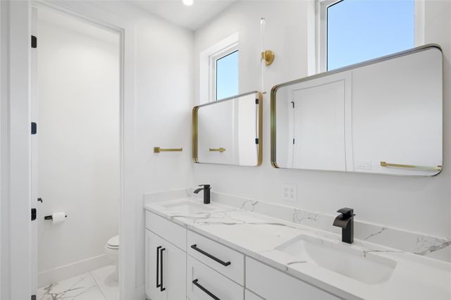 1606 Harvey ST 1, Austin, TX 78702