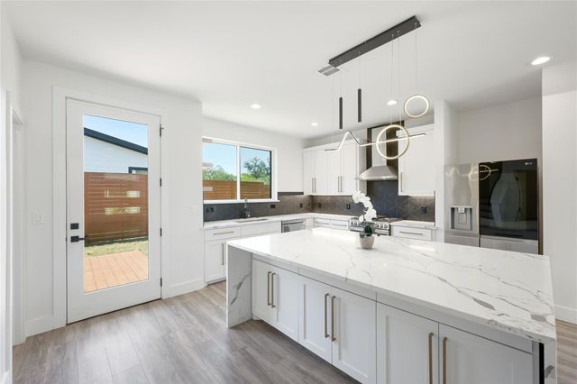 1606 Harvey ST 1, Austin, TX 78702