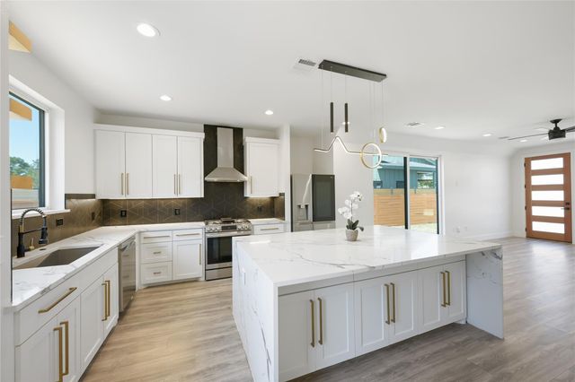 1606 Harvey ST 1, Austin, TX 78702
