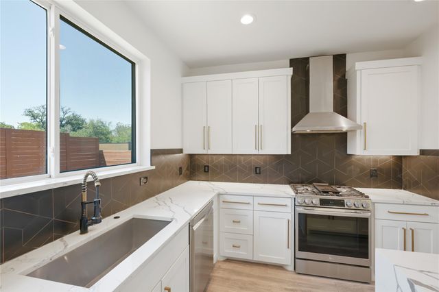 1606 Harvey ST 1, Austin, TX 78702