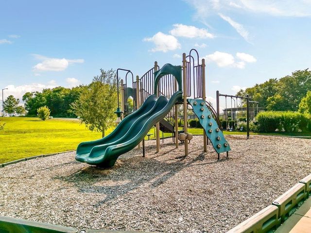 25375 W 92nd Terrace, Lenexa, KS 66227