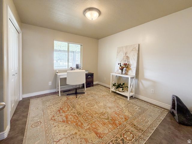 2679 W 2500 N, Clinton, UT 84015