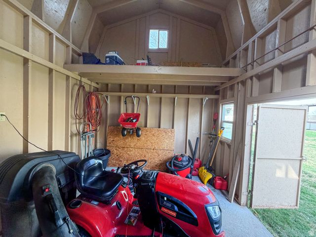 2679 W 2500 N, Clinton, UT 84015