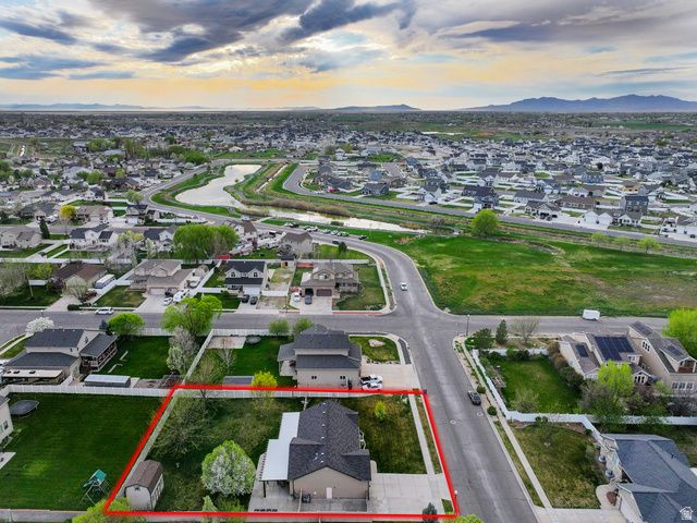 2679 W 2500 N, Clinton, UT 84015