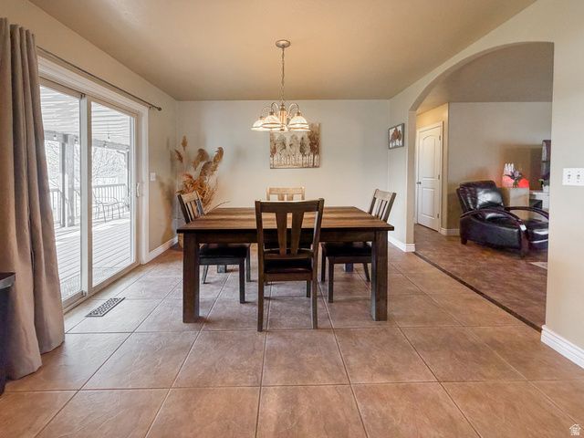 2679 W 2500 N, Clinton, UT 84015