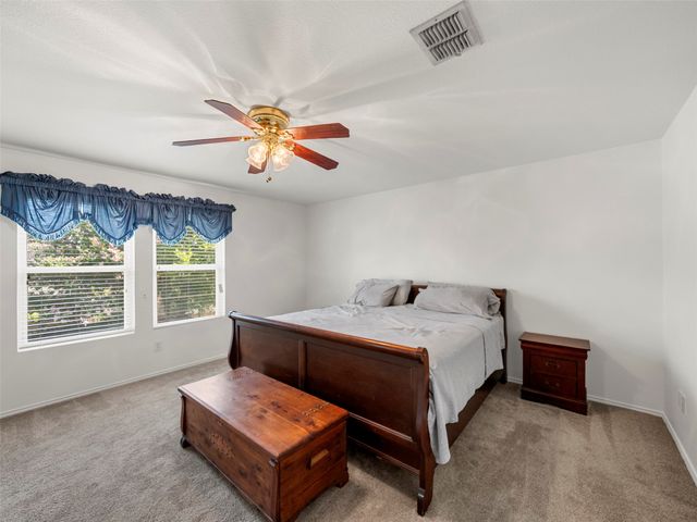 2305 Avalon Creek Way, Mckinney, TX 75071