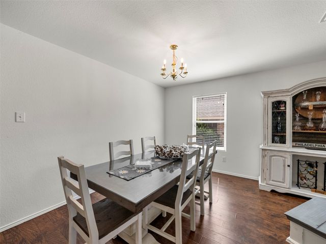 2305 Avalon Creek Way, Mckinney, TX 75071