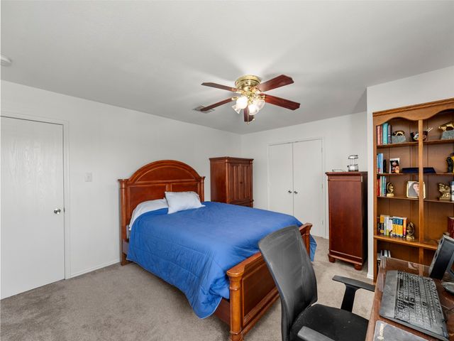 2305 Avalon Creek Way, Mckinney, TX 75071