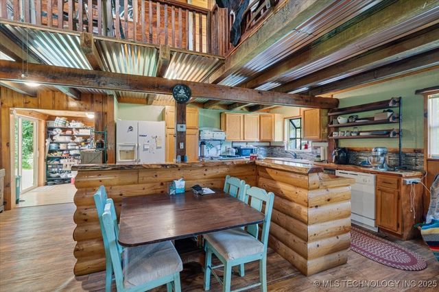 475891 E 653 Road, Westville, OK 74965