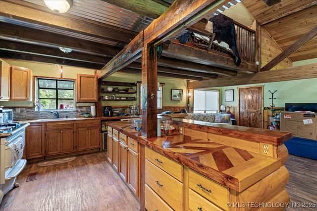 475891 E 653 Road, Westville, OK 74965