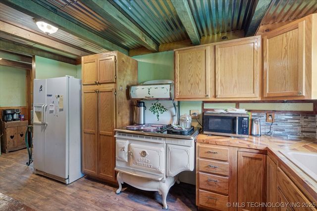 475891 E 653 Road, Westville, OK 74965