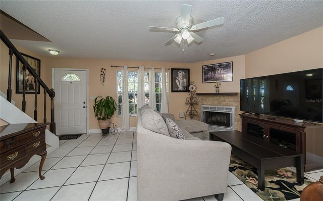 14015 LEMON VALLEY PLACE, Tampa, FL 33625