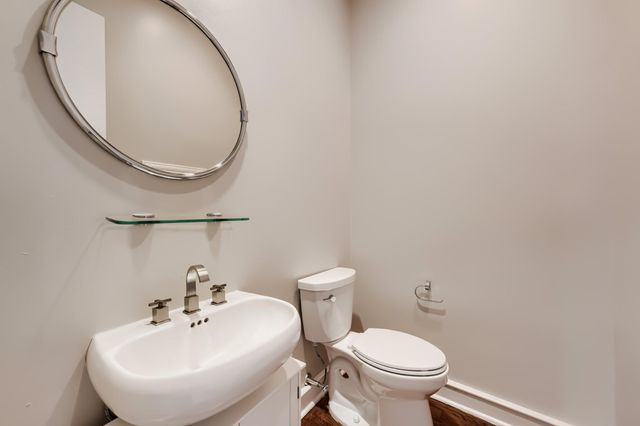 3 Hillside View Place, Spring, TX 77381