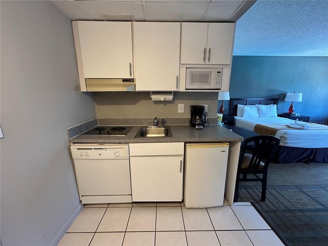 6165 CARRIER DRIVE 2309, Orlando, FL 32819