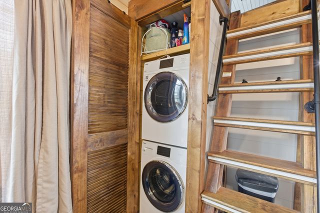 36 Mountain Breeze Ridge, Scaly Mountain, NC 28775