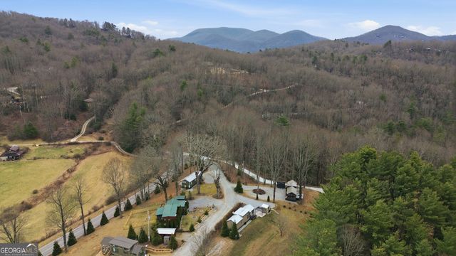 36 Mountain Breeze Ridge, Scaly Mountain, NC 28775