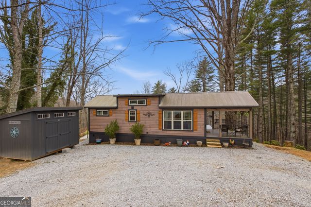 36 Mountain Breeze Ridge, Scaly Mountain, NC 28775