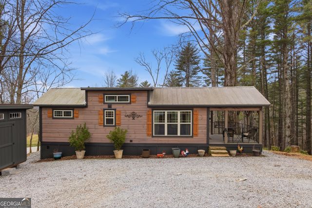 36 Mountain Breeze Ridge, Scaly Mountain, NC 28775