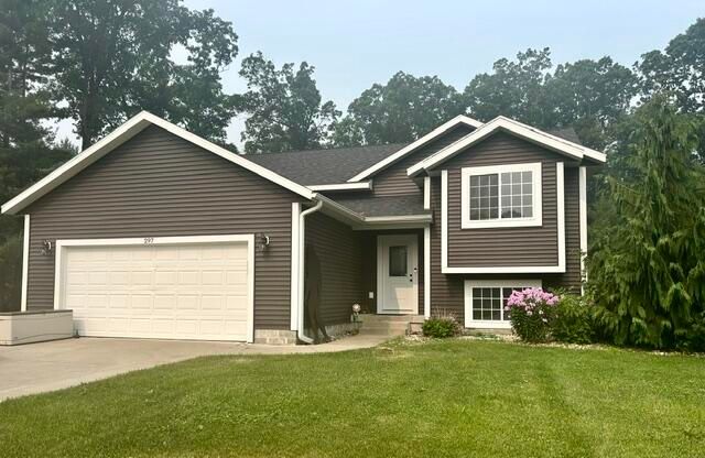 297 Jayden Drive, Muskegon, MI 49442