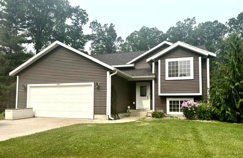297 Jayden Drive, Muskegon, MI 49442
