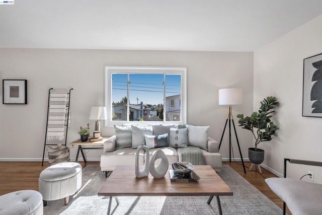 3627 Loma Vista Ave, Oakland, CA 94619