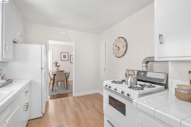 3627 Loma Vista Ave, Oakland, CA 94619