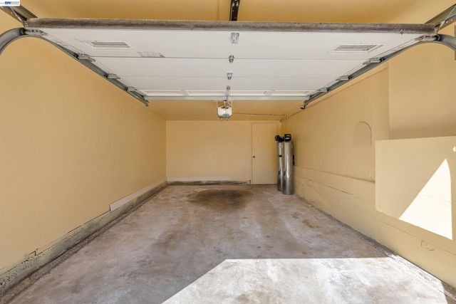 3627 Loma Vista Ave, Oakland, CA 94619