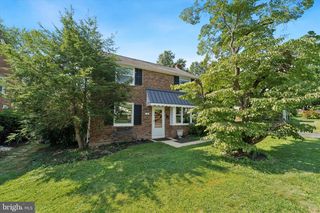 4 BENNINGTON RD, Havertown, PA 19083