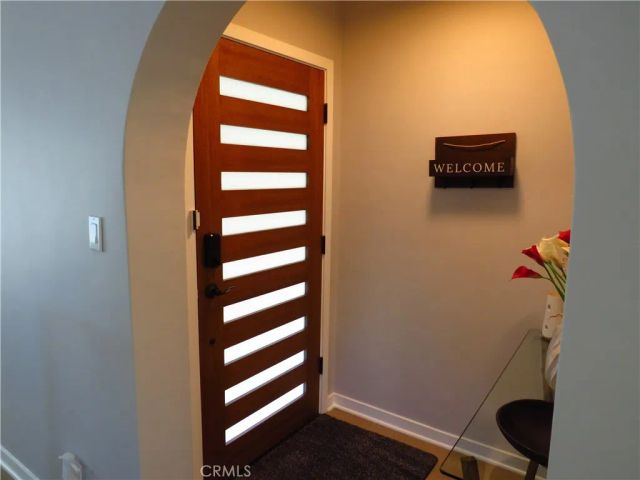 725 W 111th Street, Los Angeles, CA 90044