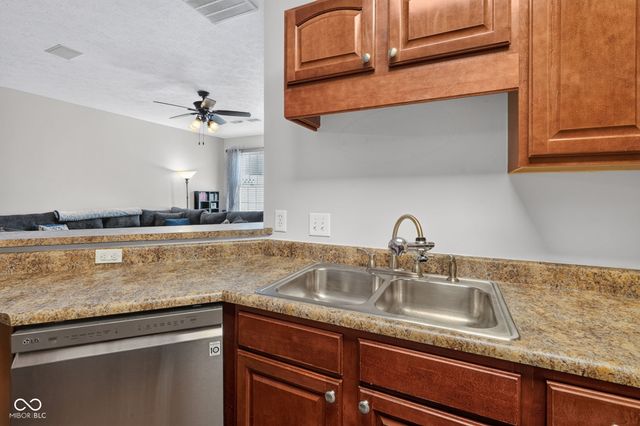 2359 Colfax Lane, Indianapolis, IN 46260