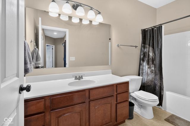 2359 Colfax Lane, Indianapolis, IN 46260