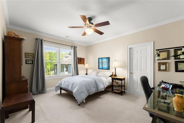 3738 Wavespray, Gainesville, GA 30506