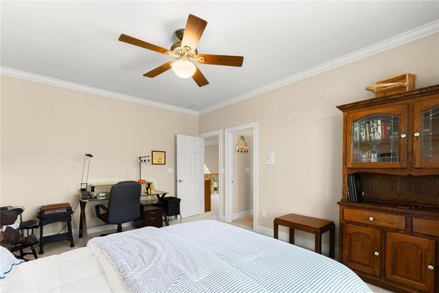 3738 Wavespray, Gainesville, GA 30506