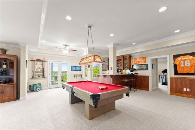 3738 Wavespray, Gainesville, GA 30506