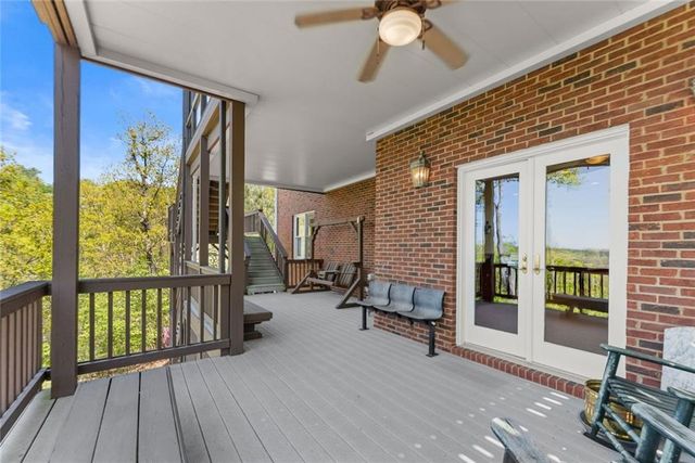 3738 Wavespray, Gainesville, GA 30506