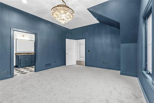 3119 W 72nd Terrace, Prairie Village, KS 66208