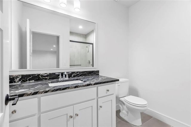 3119 W 72nd Terrace, Prairie Village, KS 66208