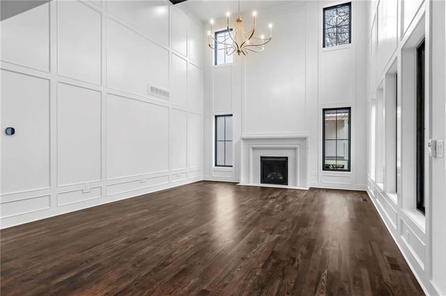 3119 W 72nd Terrace, Prairie Village, KS 66208
