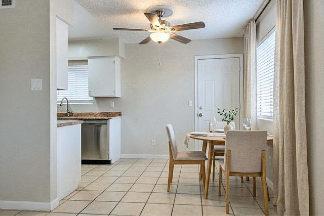 719 W 1st Avenue Apt 103, Mesa, AZ 85210