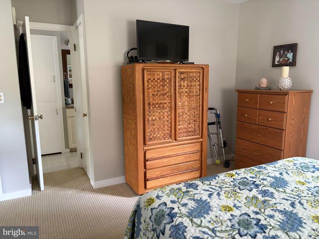 400 BAER AVE, Hanover, PA 17331