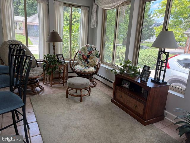 400 BAER AVE, Hanover, PA 17331