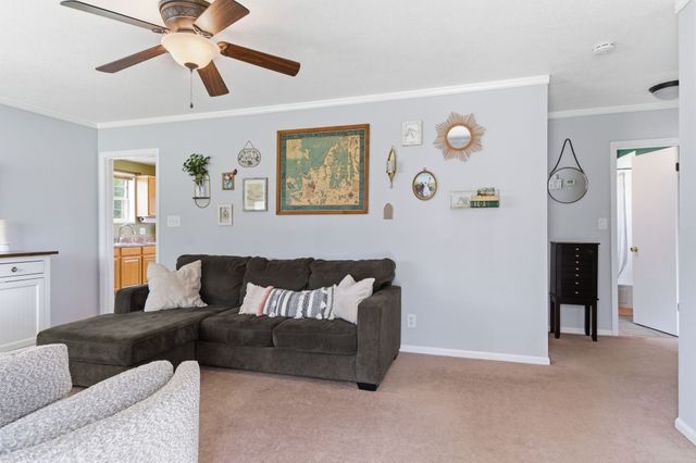 102 Monticello Ave, Goodlettsville, TN 37072