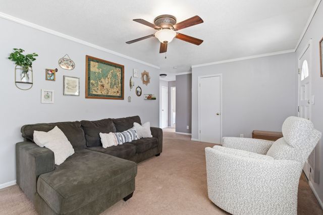 102 Monticello Ave, Goodlettsville, TN 37072