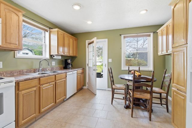 102 Monticello Ave, Goodlettsville, TN 37072